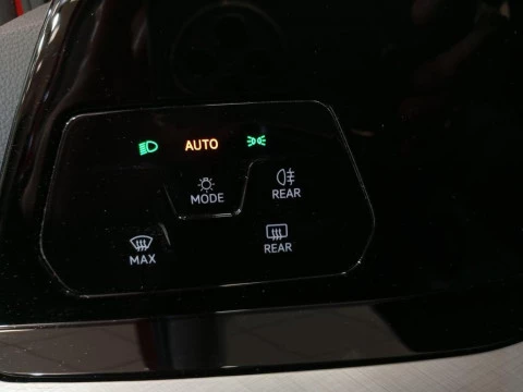 Volkswagen Golf Life 1.0 TSI 81 kW (110 CV)