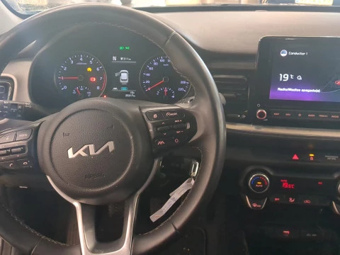 Kia Stonic 1.0 T-GDi 74kW (100CV) MHEV iMT Drive