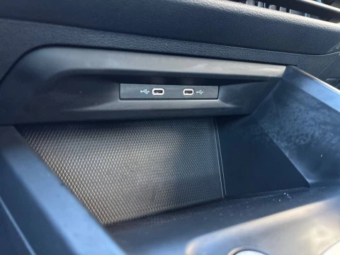 Volkswagen Golf 1.0 TSI 81kW (110CV)