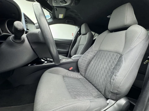 Toyota C-HR 2.0 180H Advance