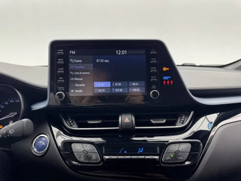 Toyota C-HR 2.0 180H Advance