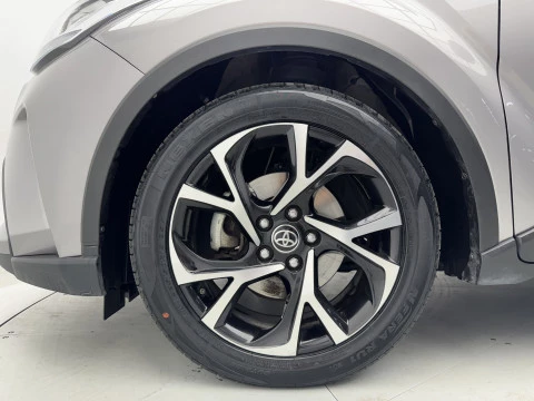 Toyota C-HR 2.0 180H Advance