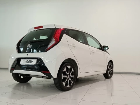 Toyota Aygo  70 x-play x-shift