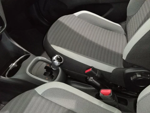 Toyota Aygo  70 x-play x-shift