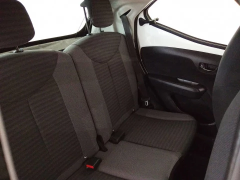 Toyota Aygo  70 x-play x-shift