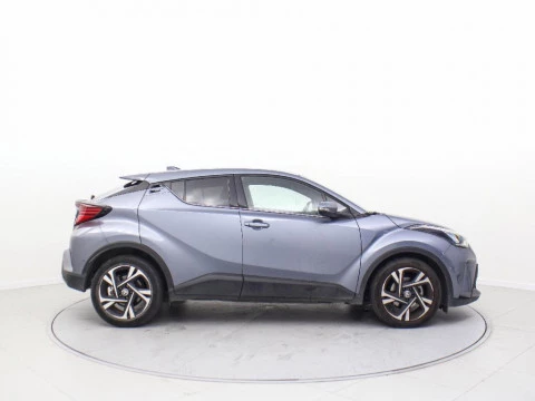 Toyota C-HR CH Toyota C-HR - MY22