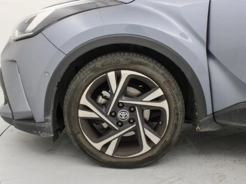 Toyota C-HR CH Toyota C-HR - MY22