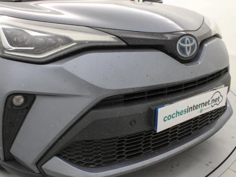 Toyota C-HR CH Toyota C-HR - MY22