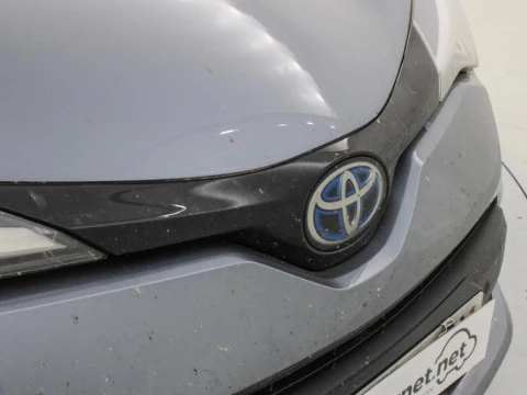 Toyota C-HR CH Toyota C-HR - MY22