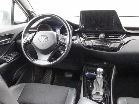 Toyota C-HR CH Toyota C-HR - MY22