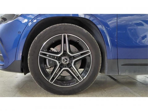 Mercedes-Benz GLA 200 D