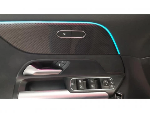 Mercedes-Benz GLA 200 D