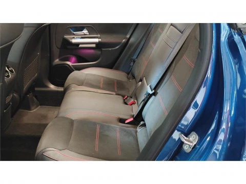 Mercedes-Benz GLA 200 D