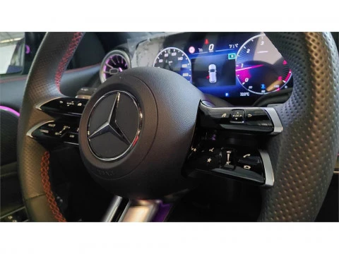 Mercedes-Benz GLA 200 D