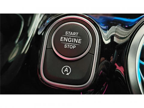 Mercedes-Benz GLA 200 D