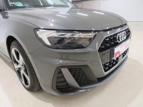 Audi A1 Sportback Adrenalin edition 30 TFSI 85 kW (116 CV) S tronic
