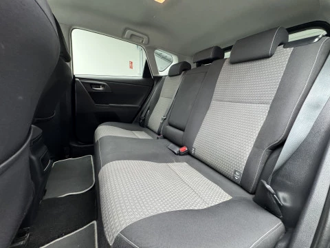 Toyota Auris 1.8 140H Hybrid Feel! Edition