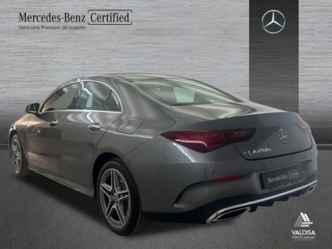 Mercedes-Benz CLA 250 e Coupé con tecnología híbrida EQ