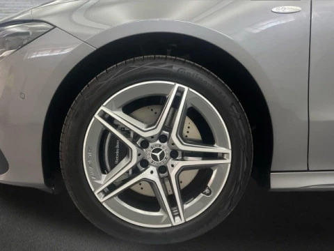 Mercedes-Benz CLA 250 e Coupé con tecnología híbrida EQ