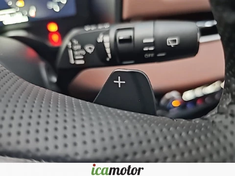 Mitsubishi Outlander PHEV First Edition 4WD