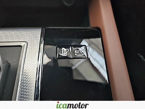 Mitsubishi Outlander PHEV First Edition 4WD