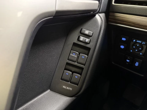 Toyota Land Cruiser 2.8 D-4D VXL AUTO