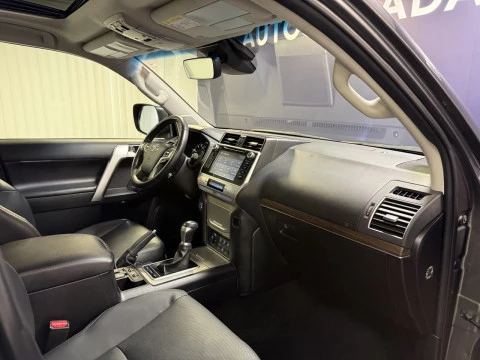 Toyota Land Cruiser 2.8 D-4D VXL AUTO