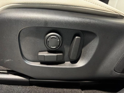 Land Rover Range Rover Velar 2.0 DI4 R-DYNAMIC S AWD AUTO