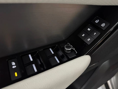 Land Rover Range Rover Velar 2.0 DI4 R-DYNAMIC S AWD AUTO