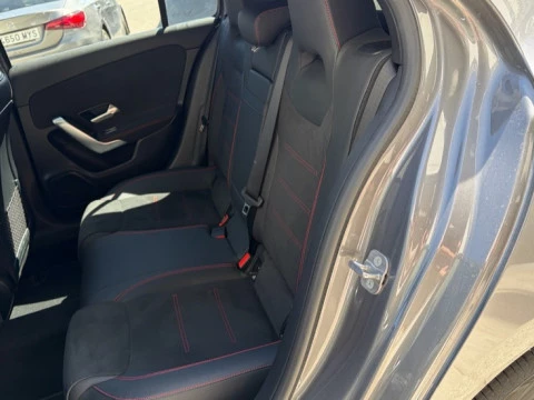 Mercedes-Benz Clase A  250 e Compacto con tecnología híbrida EQ