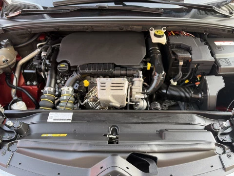DS 4 Crossback 1.2 PureTech SANDS Style 96 kW (131 CV)