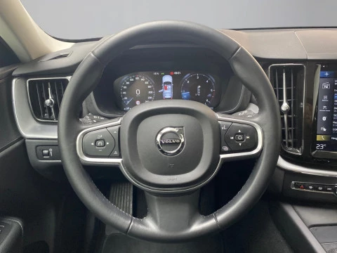 Volvo XC60 2.0 D5 AWD Momentum Auto