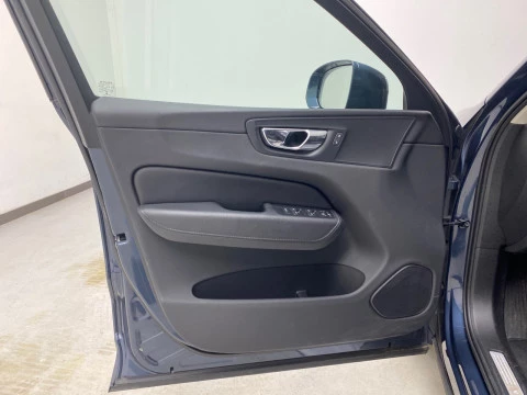 Volvo XC60 2.0 D5 AWD Momentum Auto