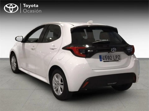Toyota Yaris 5P Active Tech 120H e-CVT