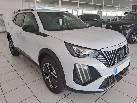 Peugeot 2008 Allure Hybrid 145 eDCS6