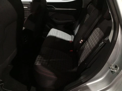 MG ZS EV Luxury Std Range