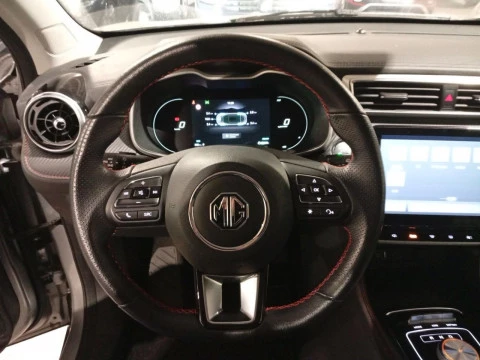 MG ZS EV Luxury Std Range