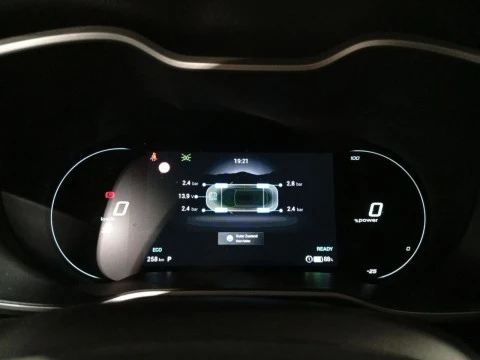 MG ZS EV Luxury Std Range