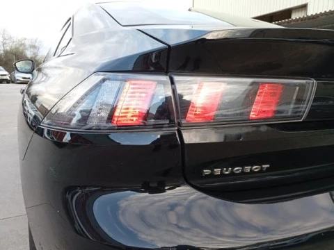 Peugeot 508 5P Active Pack BlueHDi 130 S&S EAT8