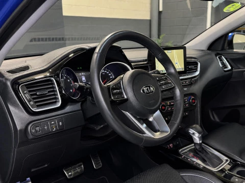 Kia Cee'd 1.4 CVVT 74kW (100CV) x-Tech17