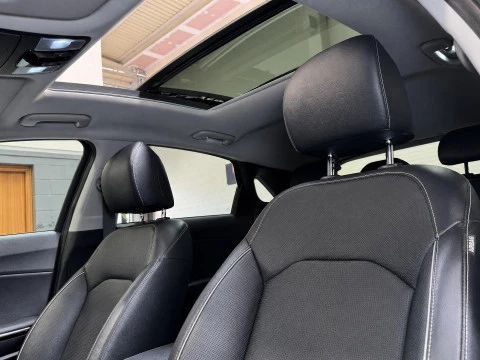 Kia Cee'd 1.4 CVVT 74kW (100CV) x-Tech17