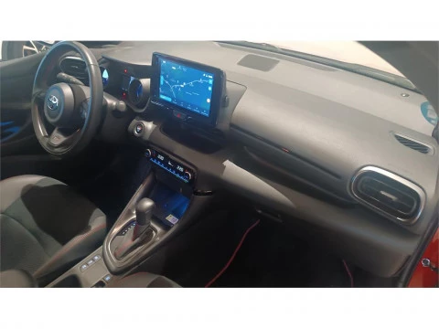 Toyota Yaris 5 Puertas GR SPORT 120H Automático (e-CVT)