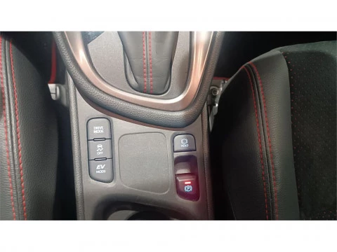 Toyota Yaris 5 Puertas GR SPORT 120H Automático (e-CVT)