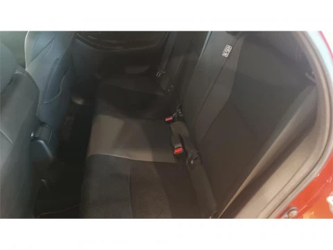 Toyota Yaris 5 Puertas GR SPORT 120H Automático (e-CVT)