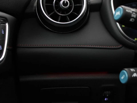 MG HS 1.5 DCT LUXURY MY23