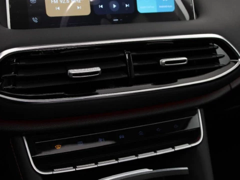 MG HS 1.5 DCT LUXURY MY23