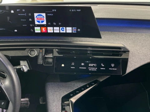 Peugeot e-3008 GT Eléctrico 157kW