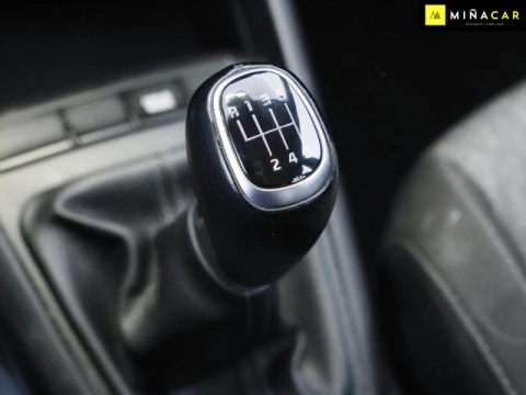 Kia Stonic 1.0 T-GDi MHEV iMT Concept 74 kW (100 CV)