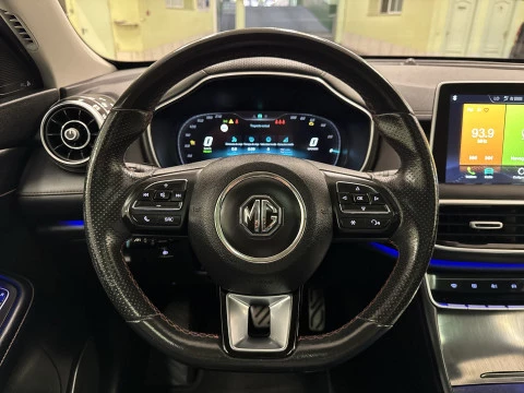 MG EHS 1.5 T-GDI PHEV Luxury 190 kW (258 CV)