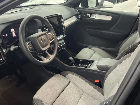 Volvo XC40 XC40 B3 PLUS BLACK EDITION